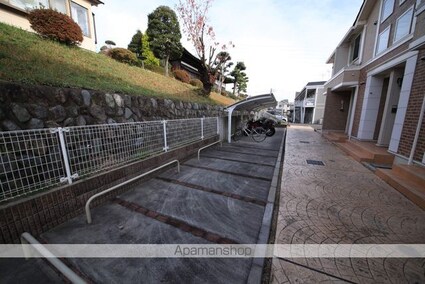 アンジュコリーヌ[1R/32.9m2]の共用部4