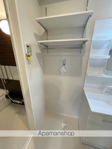 カームリバー IIの内装写真