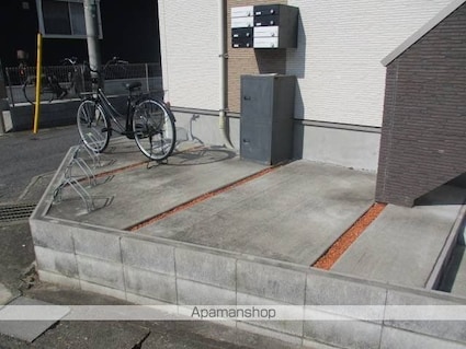 メゾンコリーヌ八柱[1K/20.04m2]の共用部2