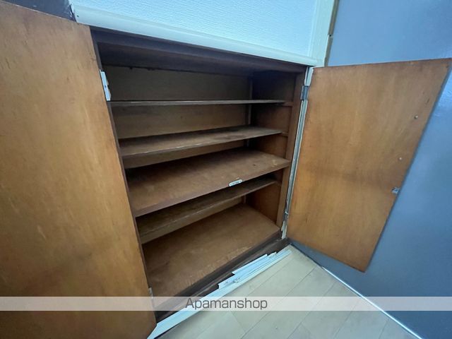 八栄マンションの内装写真