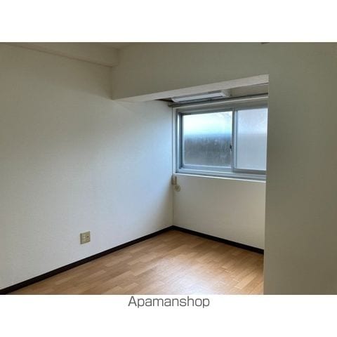 諏訪マンションの内装写真