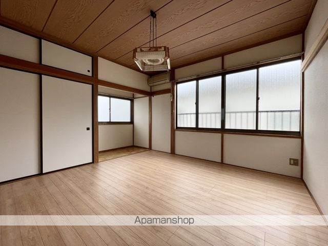 八木山香澄町アパートの内装写真