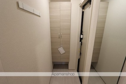 Ｄーｒｅｓｉｄｅｎｃｅ多治米東Ｎ[1LDK/31.9m2]の玄関