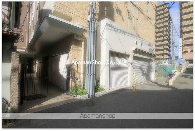 ドゥスプランドゥールの外観写真