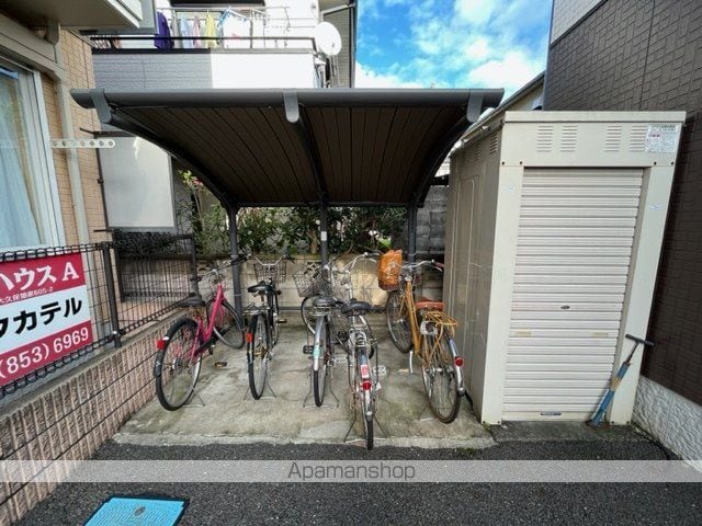 ハニーハウスの玄関写真