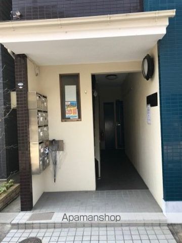 マンショングリーンの玄関写真