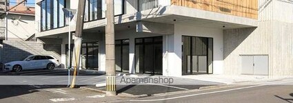 ＡＫＨＣ[1DK/34.62m2]の駐車場