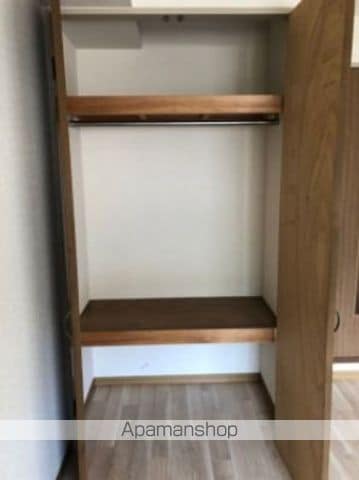 ヤマゼンロイヤルパレスの内装写真