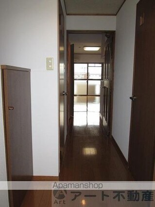 イヒラニハイツ[1R/35m2]の玄関
