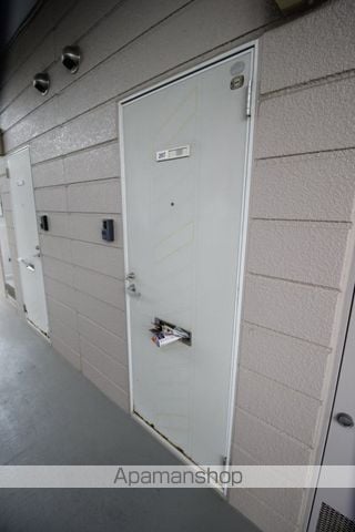 エトワールIIIの玄関写真