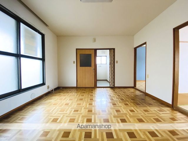 コーポ衣笠No2の内装写真
