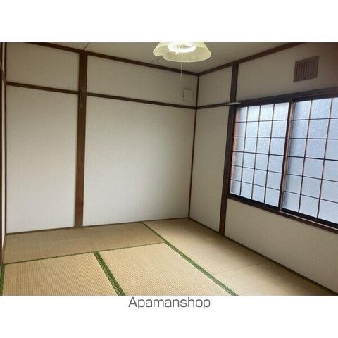 しらかば町2戸入り住宅の内装写真