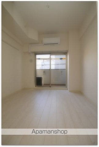 ADVANCEOSAKASERENOの内装写真