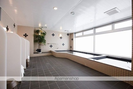 クレエ秋田町[1K/25.28m2]の外観3