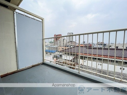 アルト小坂[1R/25.2m2]のバルコニー