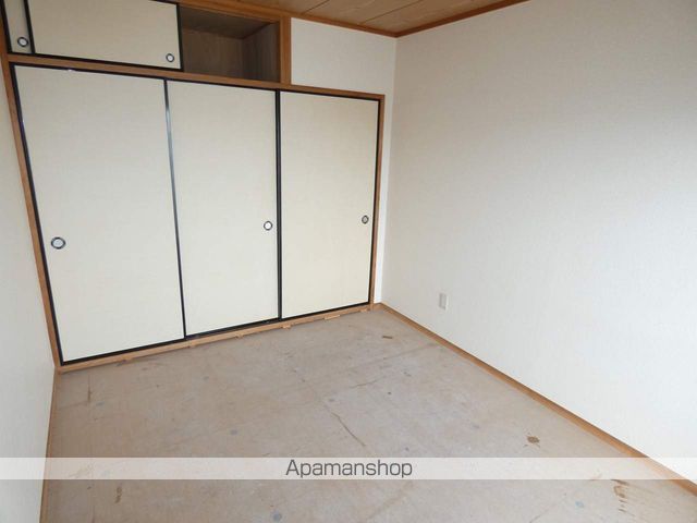 クローバー浅井の内装写真