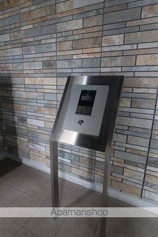 メゾンマスト菜根の玄関写真