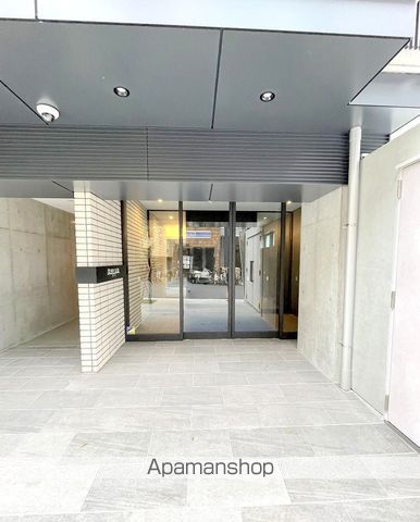 シーズンフラッツ OTEMAEの玄関写真