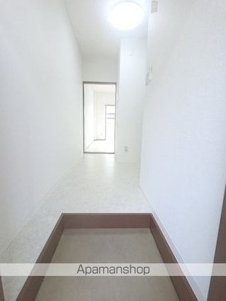 カーサ伊庄段北[1K/20.74m2]の玄関