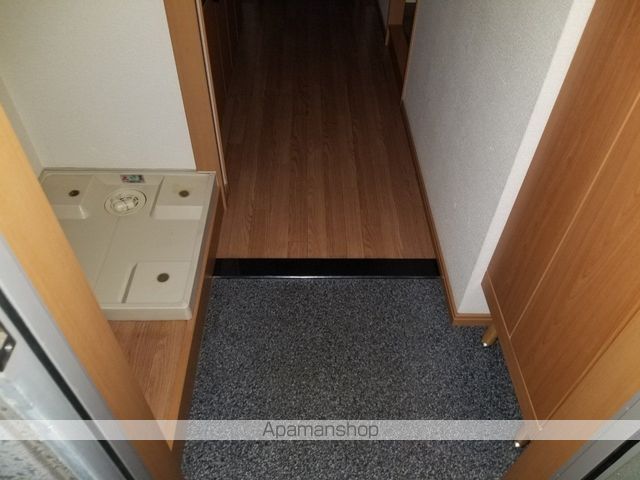 プラッツIの内装写真
