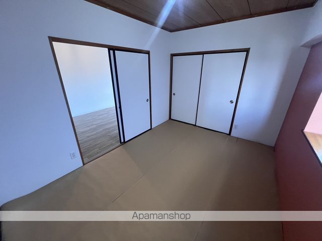 第2宝照ハイツの内装写真