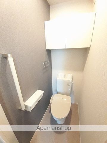 リラ クオーレ IIの内装写真