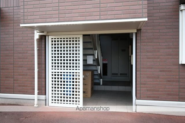 アイリス・ハイツの玄関写真