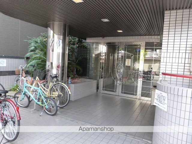 サンハイツ高井田の玄関写真