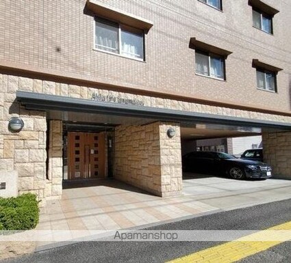 アルファライフ玉藻公園[2LDK/56.91m2]のエントランス