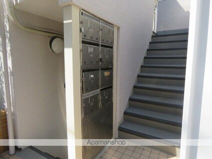 コーポマリーナ下北沢[1R/13.5m2]のロビー