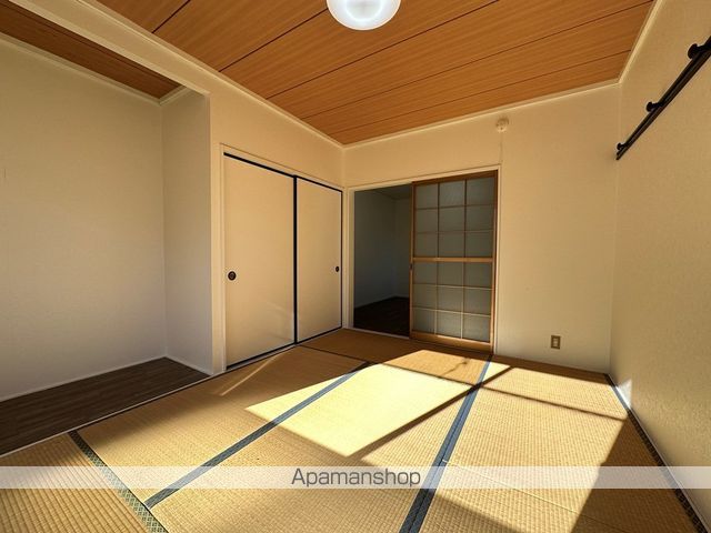 マーブル山本の内装写真