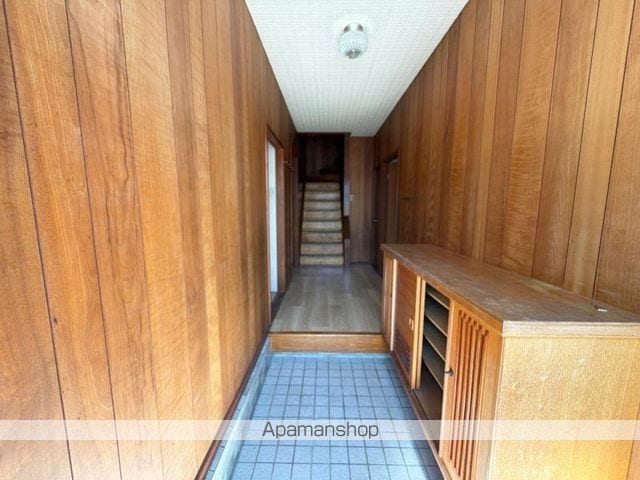 高松琴平電鉄長尾線 林道駅 徒歩8分 2階建 築47年の内装写真