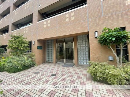 アビオン中野坂上Ａ棟[1LDK/39.83m2]のエントランス