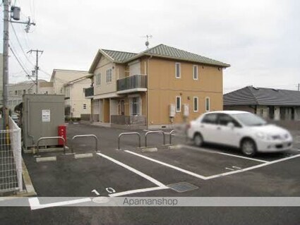 和歌山県和歌山市紀三井寺[3LDK/73.47m2]の駐車場2
