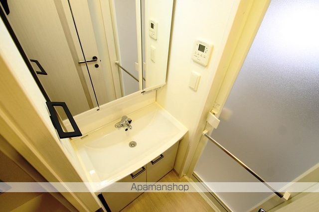 MIDCOURT新大阪の内装写真