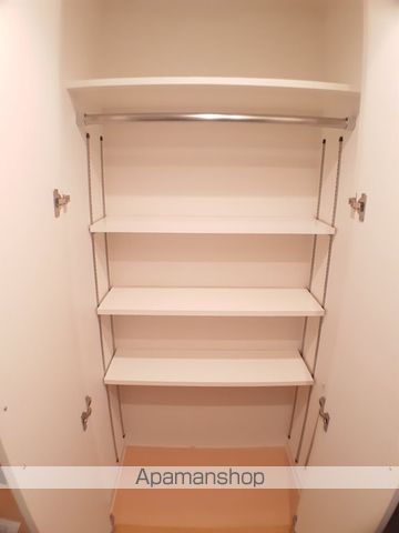 レジディア市谷薬王寺の内装写真
