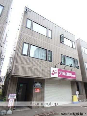 カレラ弐番館の外観写真