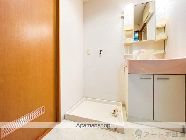 駅前マンション田窪の内装写真