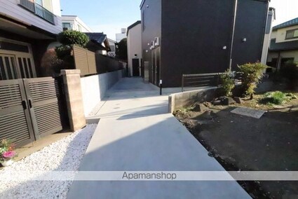 ＲＥＶＥ拝島[1R/29.46m2]のエントランス1