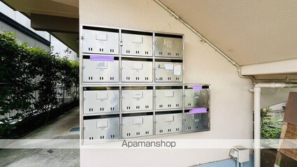 プレミール大沢[1R/17.6m2]の共用部2