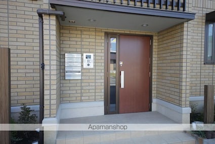 ブリージンＡＢ[1LDK/44.1m2]のエントランス