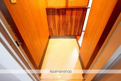 春日第一ビル[2DK/45.5m2]の玄関