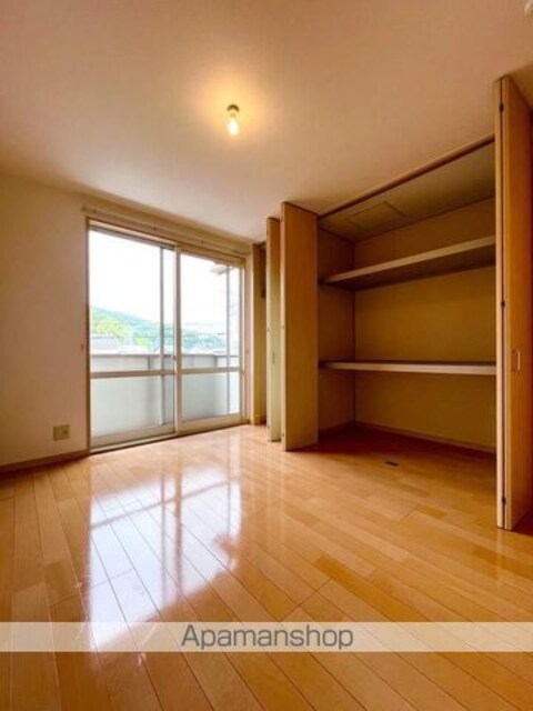 和歌山県和歌山市井辺[2LDK/52.6m2]の内装4