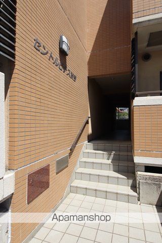 セントルピナス渋谷の玄関写真
