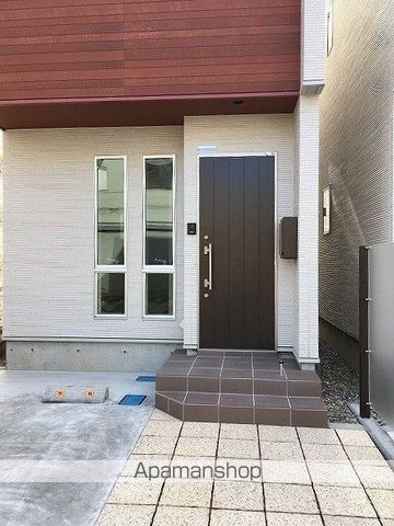 上越新幹線 新潟駅 徒歩10分 2階建 築6年の玄関写真