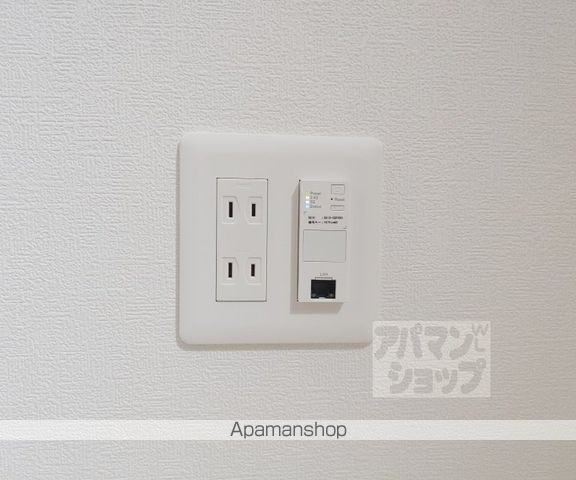 F ASECIA POLAKEの内装写真
