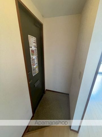 フロンティアの内装写真