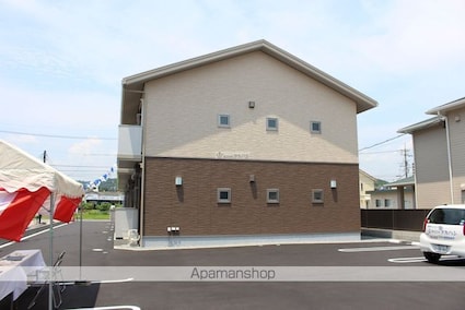 シャーメゾンＴＯＫＩＷＡ[2LDK/54.9m2]の外観2