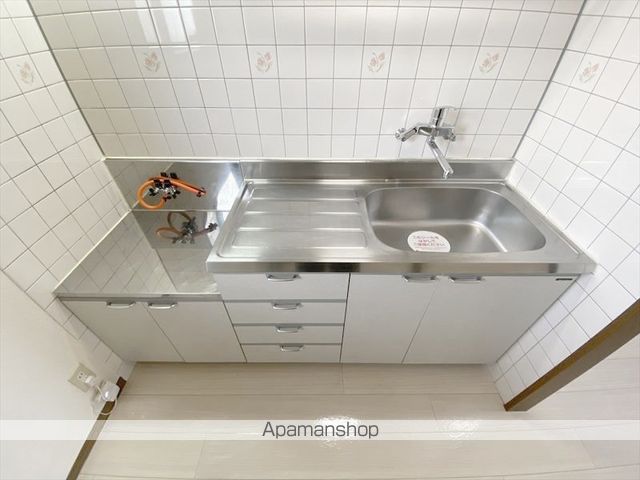 コンフォース亀山IIの内装写真