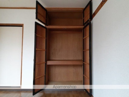 メゾンくぼた[2DK/40.04m2]の収納